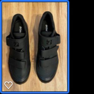 Bontrager Evoke mountain bike cycling shoes